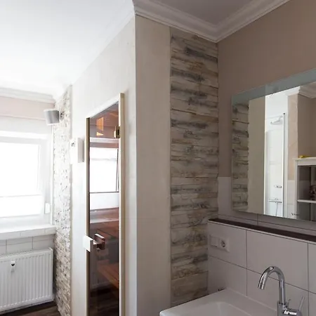 Heinrichs Lägenhet *